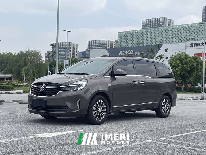 Buick GL8 652T Luxury Version - автомобиль из Китая