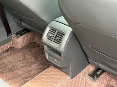 Volkswagen L 330TSI 2WDR-Line Edition - фото 13