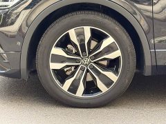 Volkswagen L 330TSI 2WDR-Line Edition - фото 3