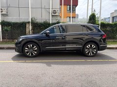 Volkswagen L 330TSI 2WDR-Line Edition - фото 5