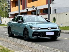 Volkswagen Passat 2025 Pro 380TSI Star Dragon Edition - фото 3