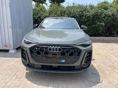 Audi Q5L 2.0T smart hybrid exclusive - фото 2