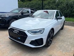 Audi A4L 2 million Yuexiang version 40 TFSI luxury and dynamic - фото 1