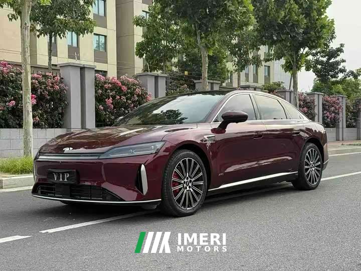 Chery Fengyun A9L four-wheel drive high-energy peak version - автомобиль из Китая