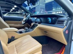 Li Auto Ideal ONE 2020 extended range 6-seater version - фото 13