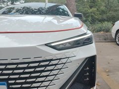 Changan UNI-V 1.5T premium - фото 4