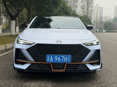 Changan UNI-V 2023 1.5T sports version - фото 6