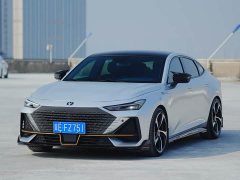 Changan UNI-V 1.5T sports version - фото 3