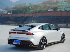 Changan UNI-V 1.5T sports version - фото 9