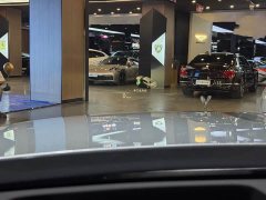 Bentley 6.7T Edition - фото 10