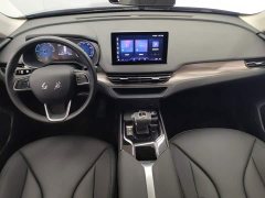 Hongqi E-QM5 Edition - фото 12