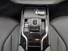 Hongqi E-QM5 Edition - фото 16