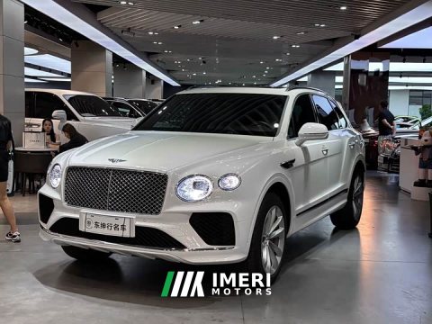 2021 Model 4.0T V8 - автомобиль из Китая