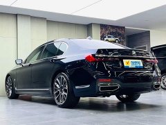BMW 7 Series 740Li Leading M Sports Package - фото 6