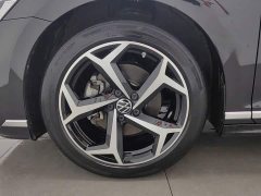 Volkswagen Magotan 2023 2 Million Edition 330TSI DSG Luxury - фото 17
