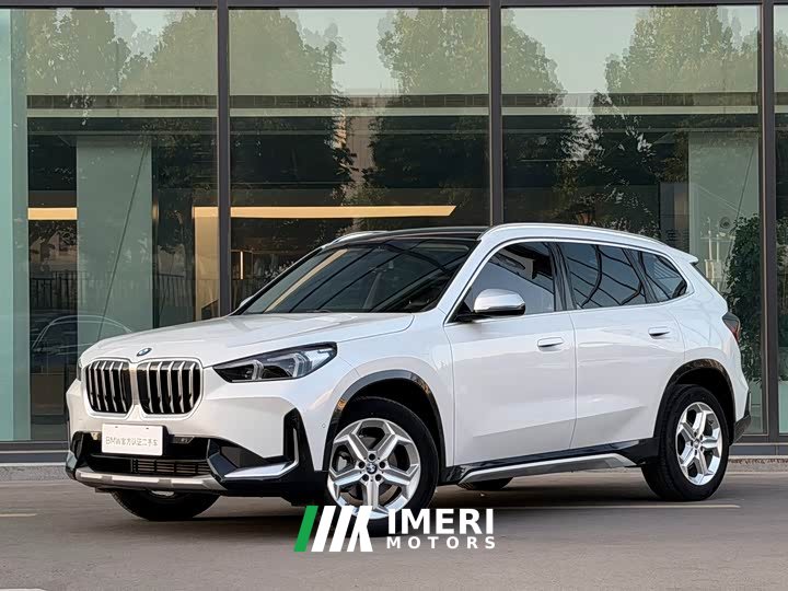 BMW X1 sDrive20Li X - автомобиль из Китая