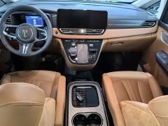FAW HQ9 PHEV 2.0T AWDBusiness Edition - фото 8