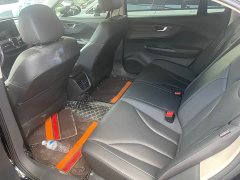 Hongqi E-QM5 Edition - фото 6