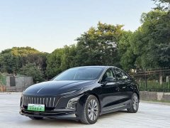 Hongqi E-QM5 Edition - фото 1