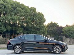 Hongqi E-QM5 Edition - фото 8