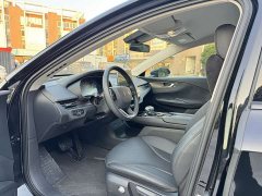 Hongqi E-QM5 Edition - фото 9