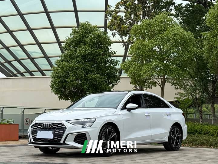Audi A3 A3L Limousine 35 TFSI Fashionable and Sporty