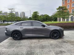 Changan UNI-V 1.5T premium - фото 4