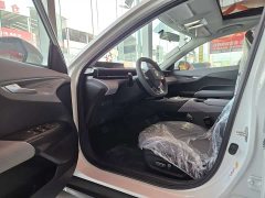 Changan Eado PHEV 2025 Smart New Blue Whale 145KM Battleship Edition - фото 6
