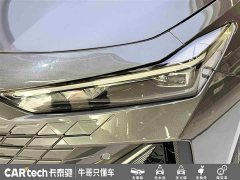 Changan UNI-V 2022 1.5T premium - фото 11