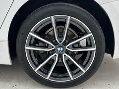 BMW 3 Series 320Li M Sports Package - фото 16