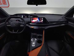 Changan UNI-V 1.5T sports version - фото 5