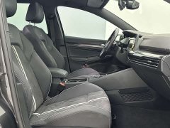 Volkswagen Golf 2021 280TSI DSG R-Line - фото 9