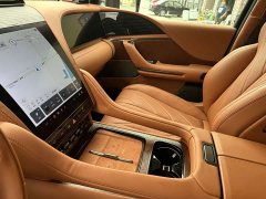 Yangwang U8 Luxury Edition - фото 4