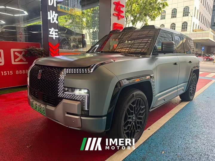 Yangwang U8 Luxury Edition - автомобиль из Китая