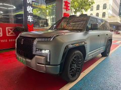 Yangwang U8 Luxury Edition - фото 1