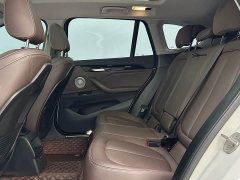 BMW X1 sDrive20Li fashionable - фото 8