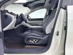 IM Motors Zhiji LS7 100kWh Lux rear-wheel drive version - фото 8