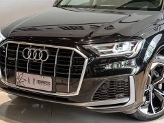 Audi Q7 55 TFSI quattro S line sports - фото 20