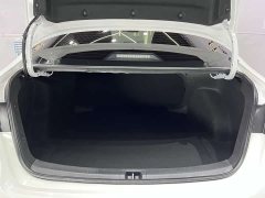 Toyota Corolla 1.8L Intelligent Electric Hybrid Dual Engine Elite Edition - фото 17