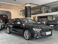 Audi S4 3.0TFSI - фото 3