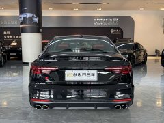 Audi S4 3.0TFSI - фото 5