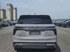 FAW HS7 PHEV 2.0T PHEV AWD Edition 6 - фото 10
