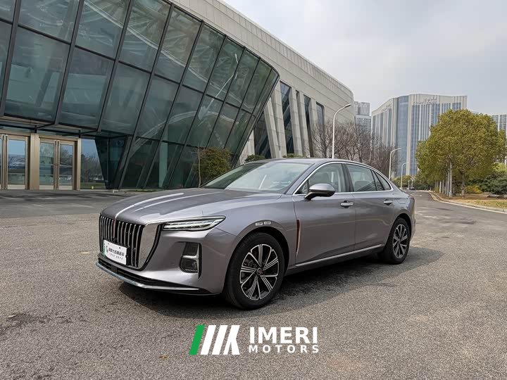 Hongqi H5 PHEV 170 Ultra Hybrid Edition - автомобиль из Китая