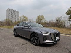 Hongqi H5 PHEV 170 Ultra Hybrid Edition - фото 3