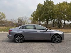 Hongqi H5 PHEV 170 Ultra Hybrid Edition - фото 4