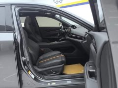 Changan UNI-V 1.5T Prestige Edition - фото 8