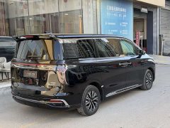 Hongqi HQ9 PHEV 2.0T AWD Business Edition - фото 8
