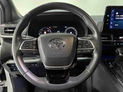 Toyota SIENNA 2021 2.5L Hybrid Limited - фото 18