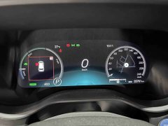 Toyota SIENNA 2021 2.5L Hybrid Limited - фото 19