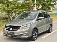 Wuling 730 1.5T CVTFashion Version 7 - фото 1